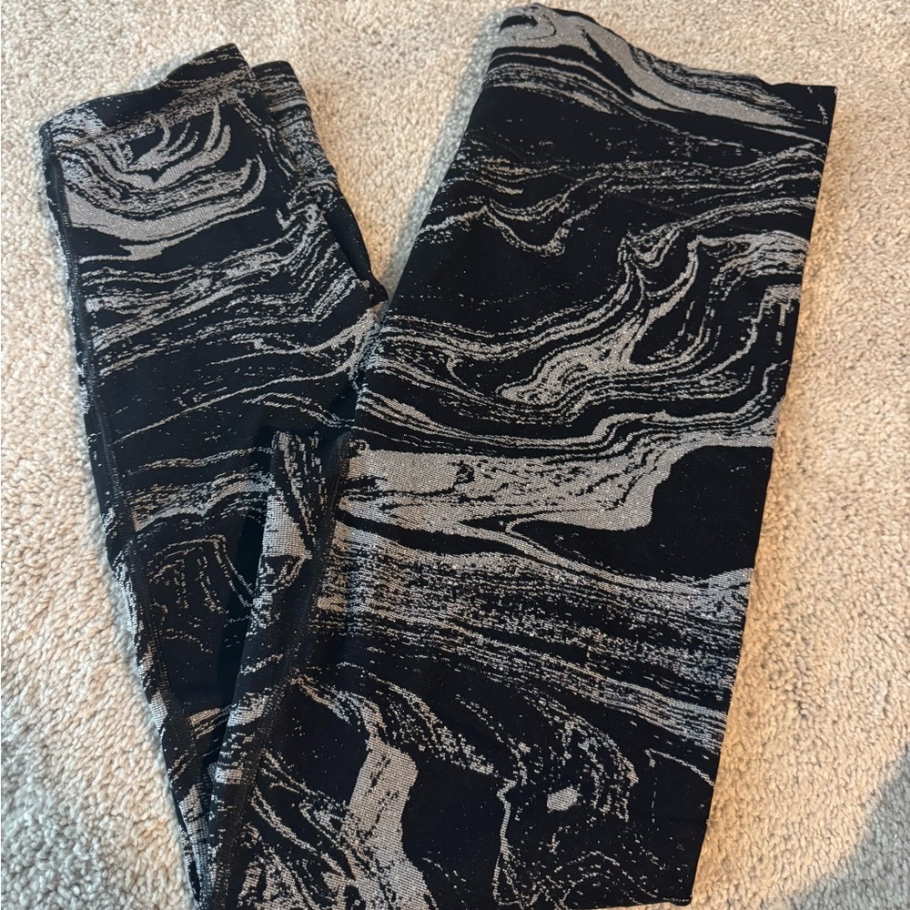 Athleta Black with Gray Marble-Effect Leggings